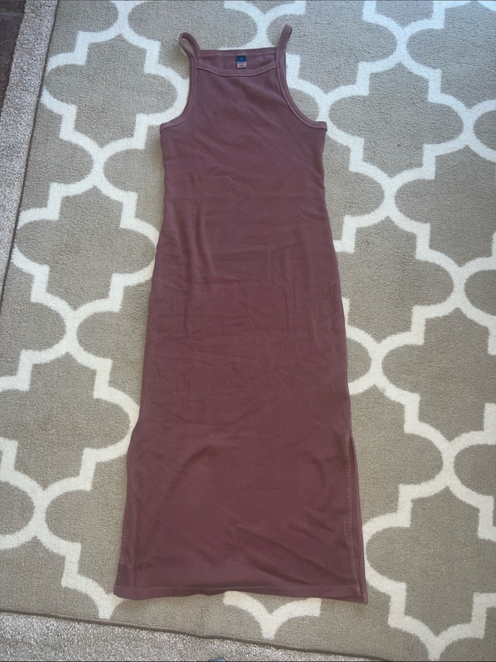 Old Navy Mauve Ribbed Maxi Dress